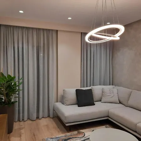 Lois Appartement Tirana